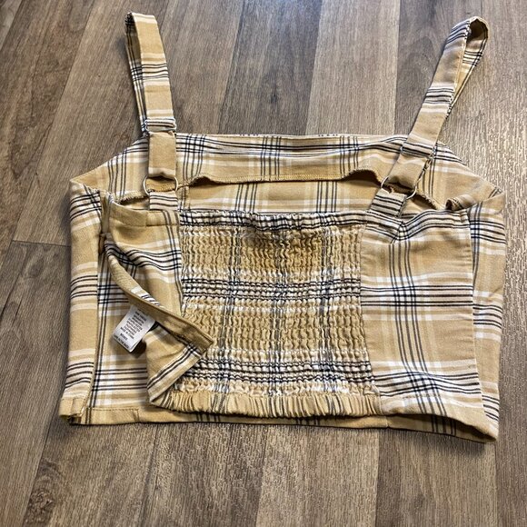 Love Tree Plaid Crop Top Tank Size Small - Picture 6 of 6